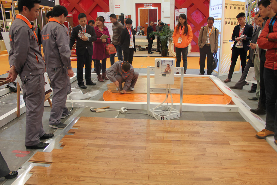 全面公开，再促规范：天格于上海地材展现场演绎地热地板技术魅力